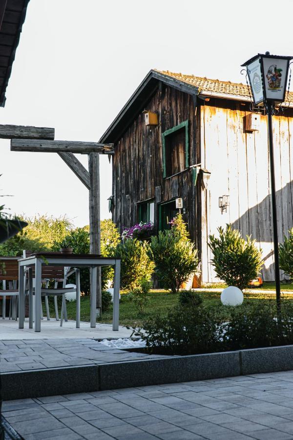 Genusshotel Hohenbogen Neukirchen beim Heiligen Blut Bagian luar foto