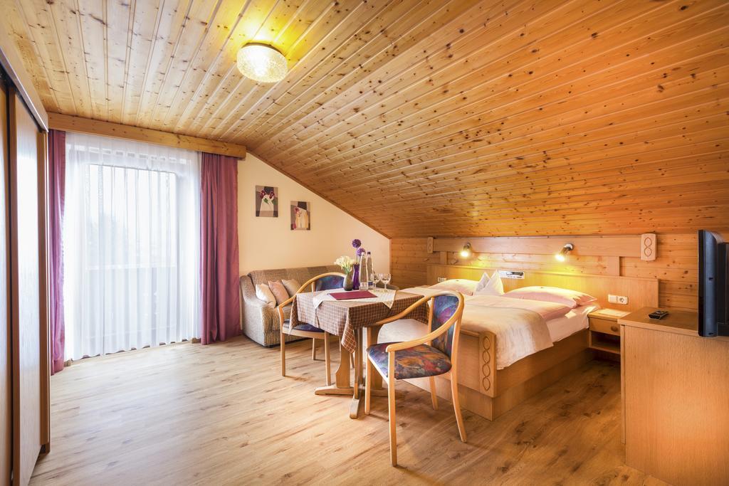 Genusshotel Hohenbogen Neukirchen beim Heiligen Blut Bagian luar foto