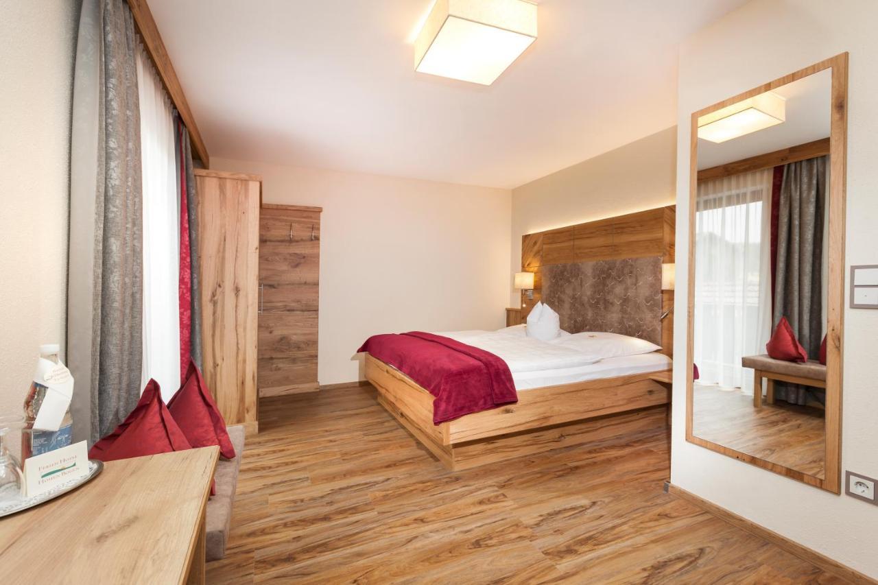 Genusshotel Hohenbogen Neukirchen beim Heiligen Blut Bagian luar foto