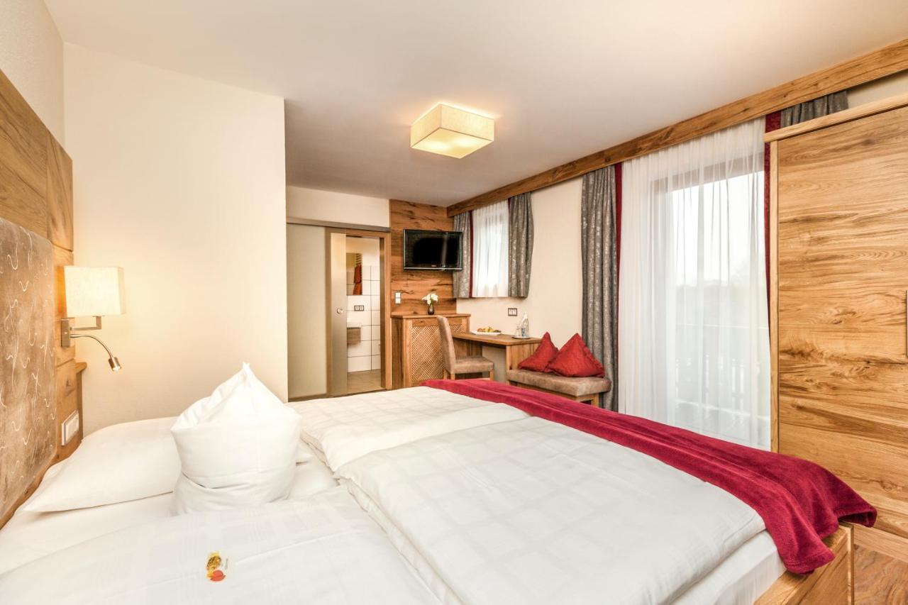 Genusshotel Hohenbogen Neukirchen beim Heiligen Blut Bagian luar foto